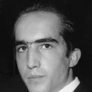 Enrique Irazoqui