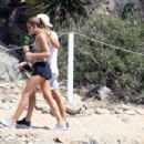 Shayna Taylor and Ryan Seacrest – Spotted enjoying their summer vacation in Positano – Italy - 454 x 302