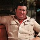 Eugene Roche - Magnum, P.I - 454 x 336