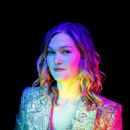 Julia Stiles – Refinery29 Presents 29Rooms New York: Expand Your Reality Experience - 454 x 635