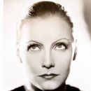 Mata Hari - Greta Garbo - 454 x 598