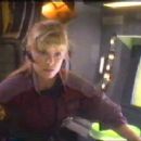 Marjorie Monaghan as JoJo in Space Rangers S01E05 - To Be Or Not To Be - 320 x 239