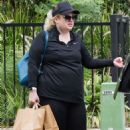 Rebel Wilson – Workout in a Sydney park