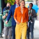 Gigi Hadid – Arrives for an interview with Wilie Geist in New York