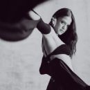 Luna Blaise - 71 Magazine Pictorial [United States] (January 2023) - 454 x 592
