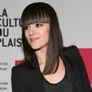 Alizée - Meets Fans At The Virgin Megastore In Paris. 2010-03-29 - 454 x 681