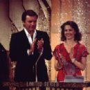 The 28th Annual Primetime Emmy Awards - Natalie Wood and Robert Wagner - 454 x 308