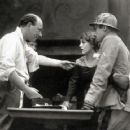 The Little American - Mary Pickford - 454 x 360