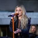 Kelsea Ballerini – Performing on NBC’s ‘Today Show’ - 454 x 681