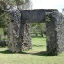 Monuments and memorials in Tonga
