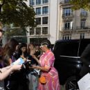 Taraji P. Henson – Arrives at her Hotel in Paris during Fashion Week - 454 x 681