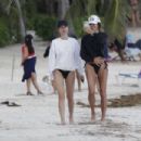 Catt Sadler – Spotted at the beach in Tulum - 454 x 303