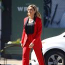 Samantha Bee – Filming a project in Soho – New York - 454 x 636