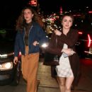 Maisie Williams – Attend a star-studded pre Grammy party in Los Angeles - 454 x 681