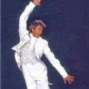 TOMMY TUNE - 250 x 435