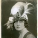 Pauline Frederick - 454 x 551