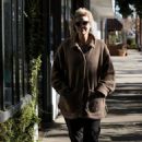 Jane Lynch – Out for a solo lunch on Christmas day in Los Angeles - 454 x 681