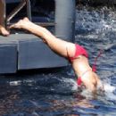 Britney Theriot – On vacation in Capri - 454 x 303