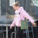 Kristen Bell – Seen after workout at Los Feliz