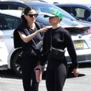 Kristen Bell – Enjoy a afternoon yoga class in Los Angeles
