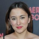 Zelda Williams – ‘American Gods’ Premiere in Los Angeles - 454 x 620