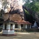 Buddhist temples in Sri Lanka