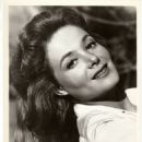 Cara Williams - 454 x 557