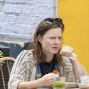 Holliday Grainger and boyfriend Harry Treadaway – Out for lunch in London - 454 x 619