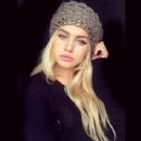 Rosie Mac - 439 x 442