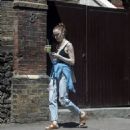 Phoebe Dynevor – Seen  on a sunny day in London