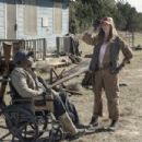 Fear the Walking Dead (2015) - 454 x 302