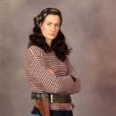 The Siege at Ruby Ridge - Laura Dern - 454 x 566