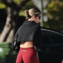 Shauna Sexton – Shows off her tight abs while out in West Hollywood - 454 x 681