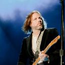 Rich Robinson performs  at The Forum on August 19, 2021 in Inglewood, California - 454 x 713