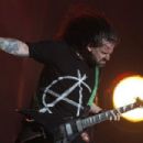 Andreas Kisser of Sepultura performs at Palco Mundo at Cidade do Rock on October 4, 2019 in Rio de Janeiro, Brazil - 454 x 303