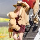 Britney Spears – Departs a private jet after arriving in Los Angeles
