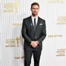 Theo James - The 29th Annual Screen Actors Guild Awards (2023) - 437 x 612