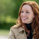 Lindy Booth  -  Wallpaper - 454 x 300