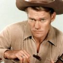 Chuck Connors - The Rifleman - 454 x 238