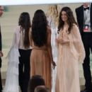 Emma Mackey – 2024 Met Gala in New York - 454 x 302
