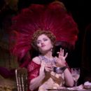 Hello, Dolly!  2017 Broadway Revivel Starring Bette Midler - 454 x 255