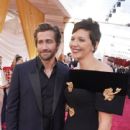 Jake Gyllennhaal and Maggie Gyllenhaal - The 94th Annual Academy Awards (2022) - 441 x 612