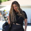 Tyra Banks – In black leggings arrives at the Day of Indulgence party in Brentwood - 454 x 681