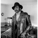 Shaft's Big Score! - 454 x 564