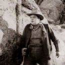 The Round-Up - Roscoe 'Fatty' Arbuckle - 454 x 351