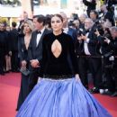 Olivia Culpo – “Asteroid City” Red Carpet at Cannes Film Festival 05/23/2023 - 454 x 680