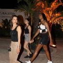 Venus Williams – Dinner candids at Carbone in Miami - 454 x 573