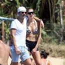 Shayna Taylor and Ryan Seacrest – Spotted enjoying their summer vacation in Positano – Italy - 454 x 681