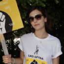 Camilla Belle – Pictured at the SAG-AFTRA and WGA Strike in Burbank - 454 x 281