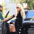 Rachel Zoe – Dons all black ensemble while out in West Hollywood - 454 x 681